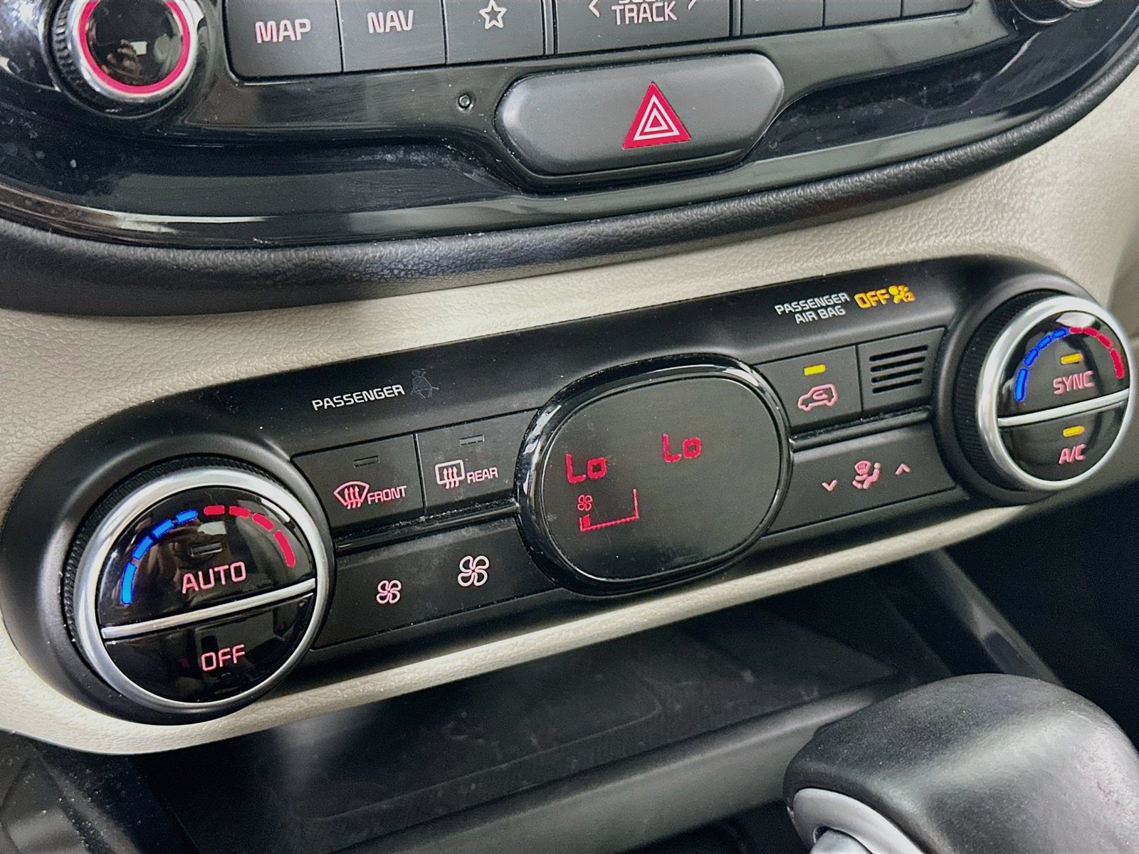 Used 2021 Kia Soul EX FWD image 16