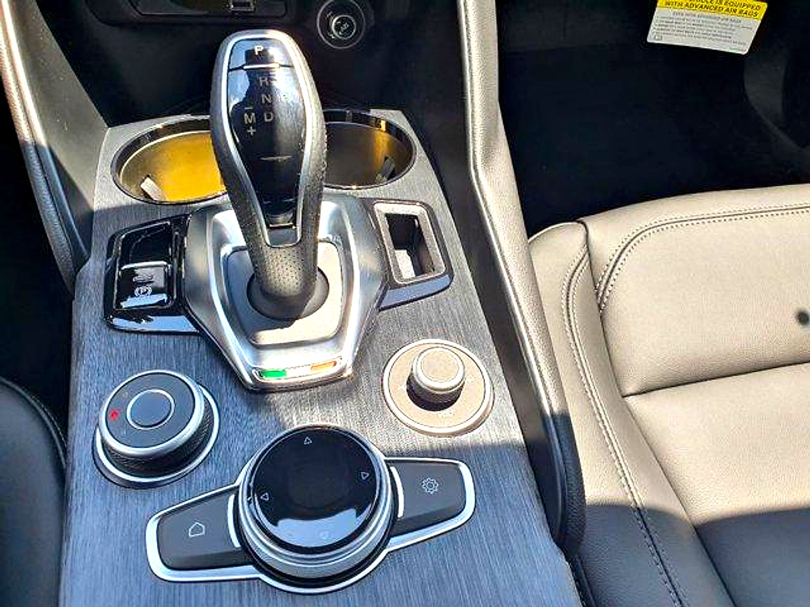 New 2024 Alfa Romeo Giulia Sprint RWD image 16