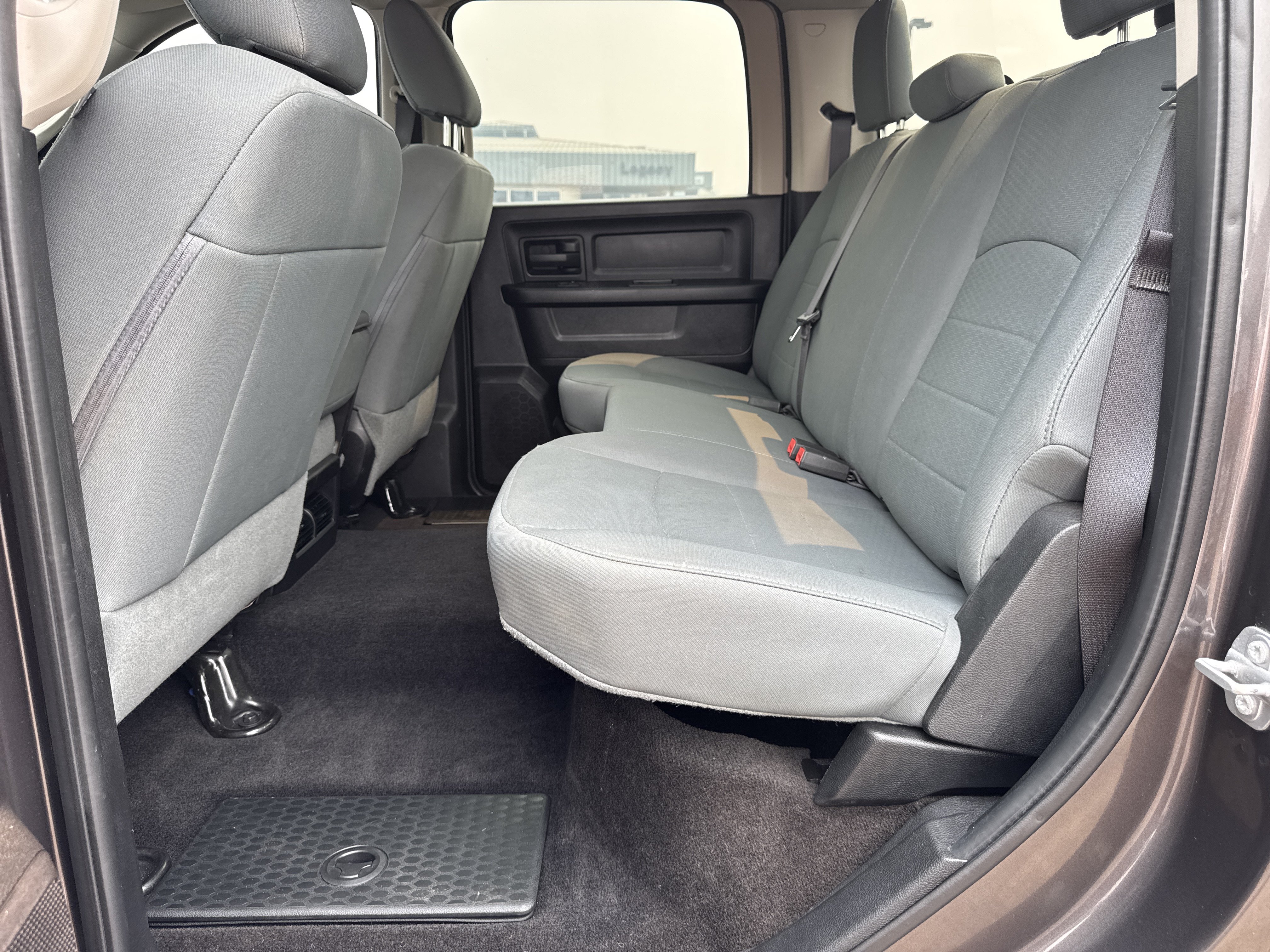 Used 2017 RAM 2500 Tradesman w/ Chrome Appearance Group AWD/4WD image 21