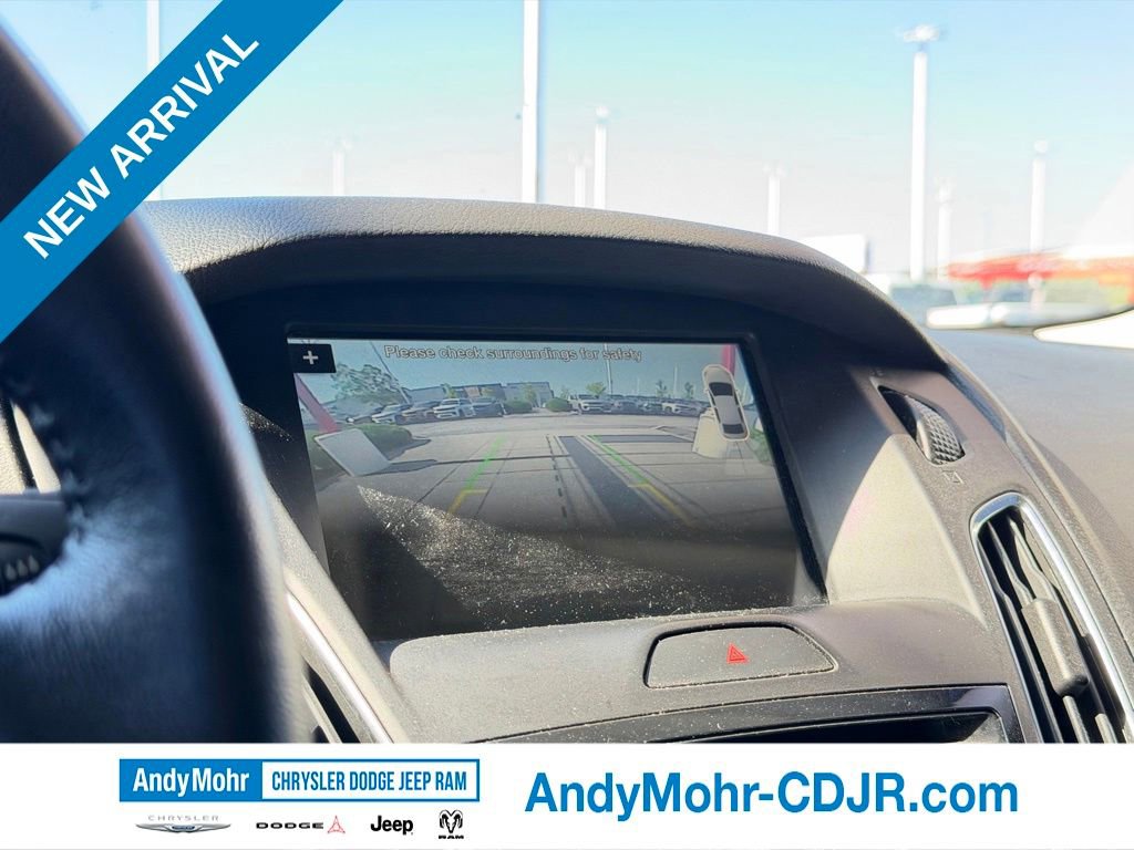 Used 2016 Ford Focus Titanium FWD image 17