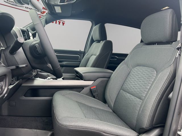 New 2026 RAM 1500 Big Horn AWD/4WD image 9