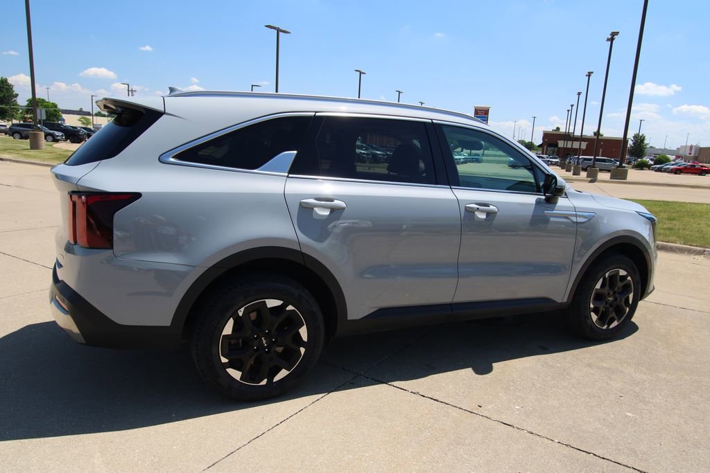 Used 2024 Kia Sorento S w/ Panoramic Sunroof Package AWD/4WD image 5