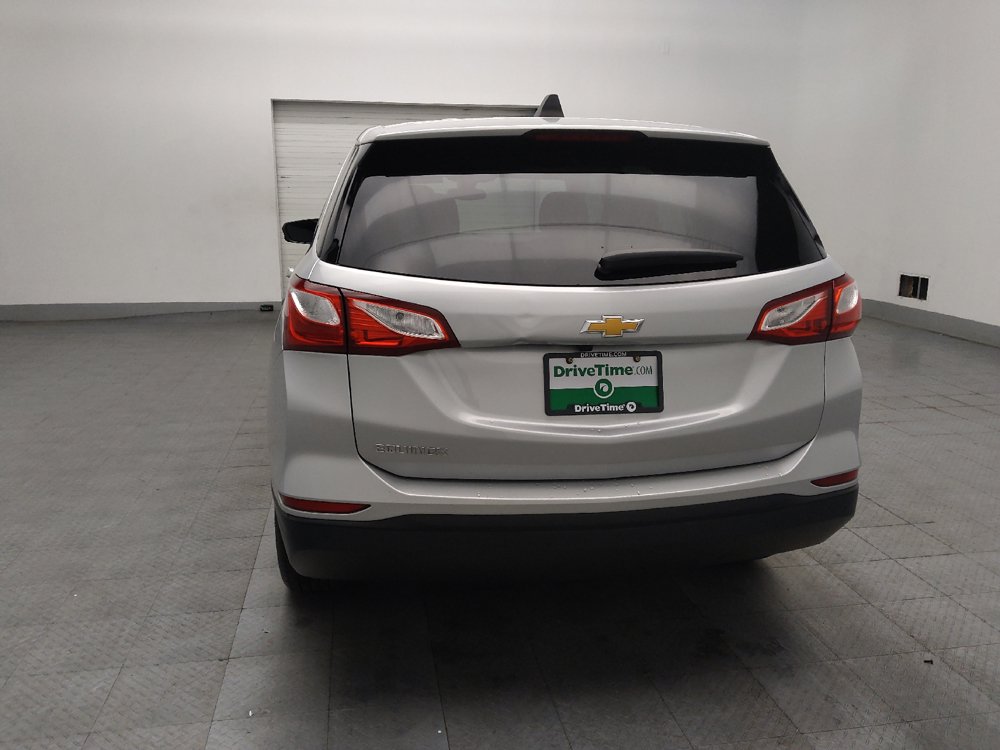 Used 2020 Chevrolet Equinox LS w/ LS Convenience Package FWD image 6