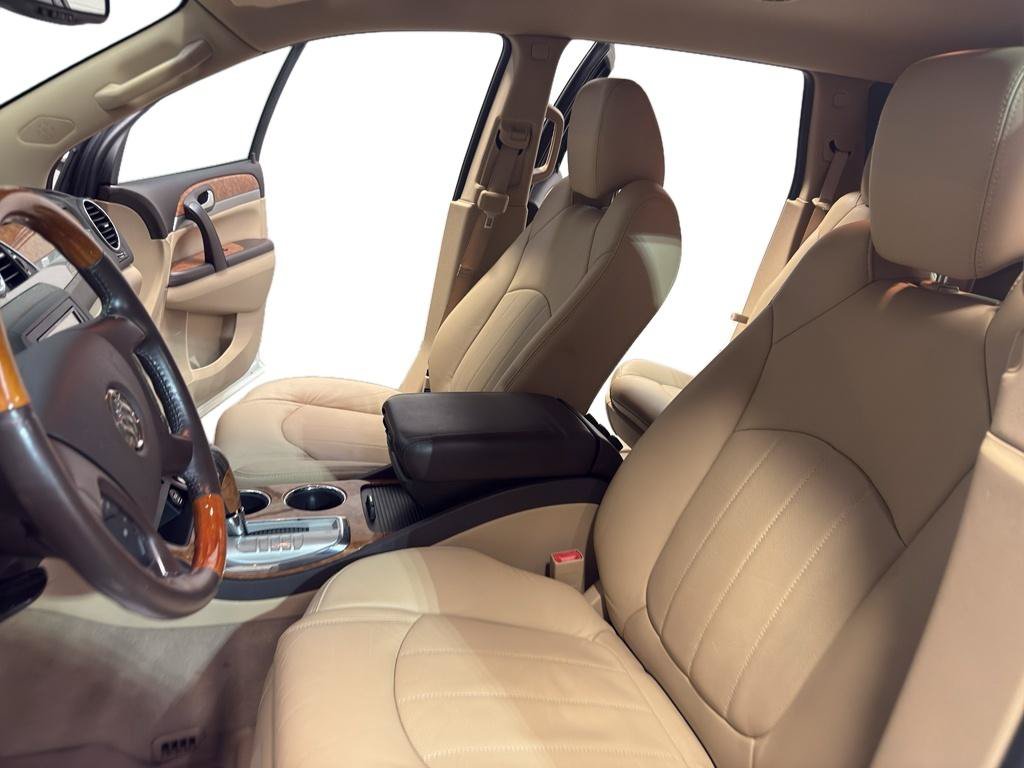 Used 2011 Buick Enclave CXL w/ Trailering Provision Package FWD image 17