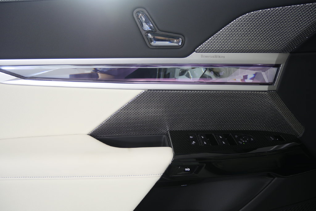New 2026 BMW 740i RWD image 8