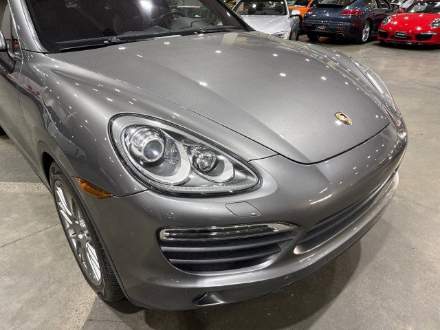 Used 2012 Porsche Cayenne S w/ Premium Pkg Plus image 31