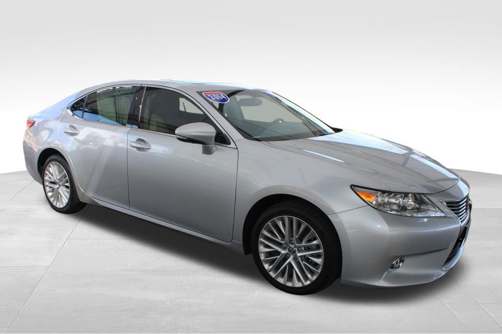 Used 2014 Lexus ES 350 w/ Luxury Package image 20