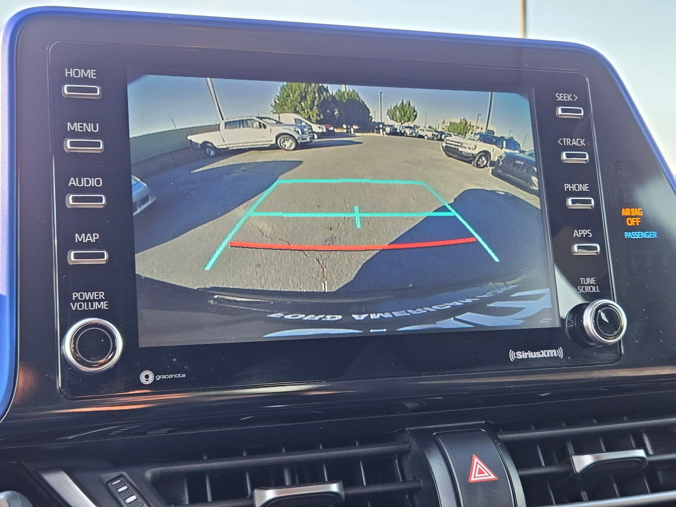 Used 2020 Toyota C-HR XLE FWD image 26