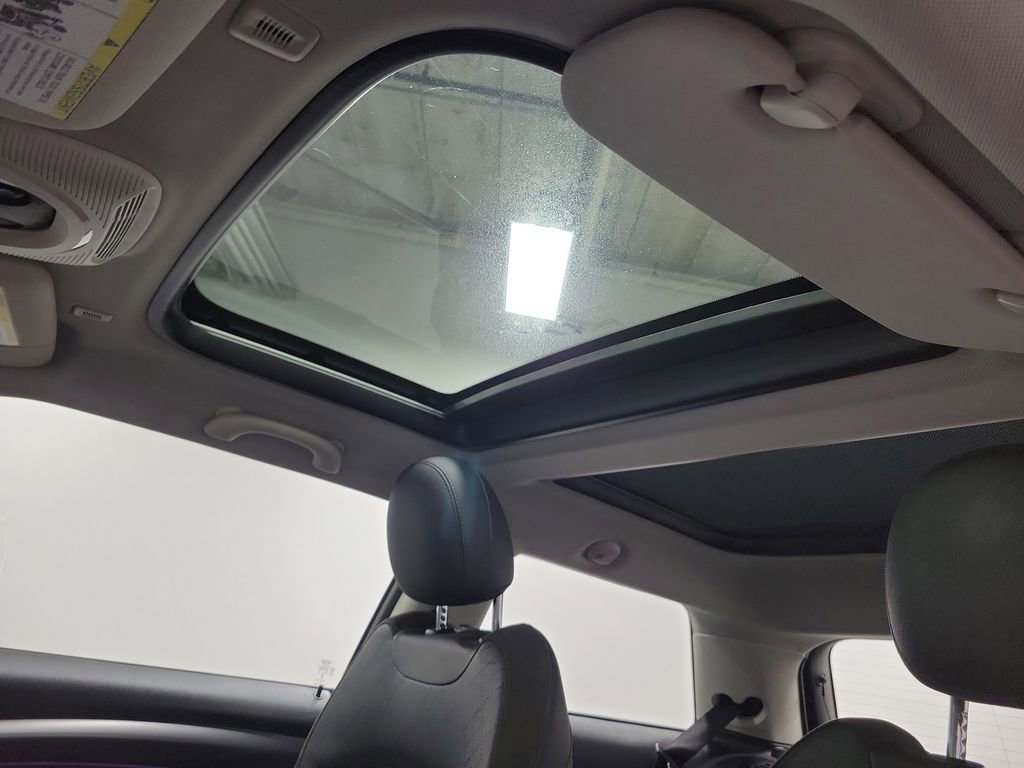 Used 2023 MINI Cooper SE image 14