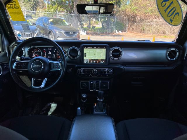 Used 2018 Jeep Wrangler Unlimited Sahara image 15