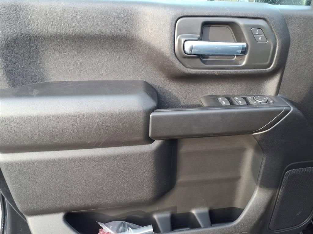 New 2026 Chevrolet Silverado 2500 Custom w/ Custom Value Package image 14