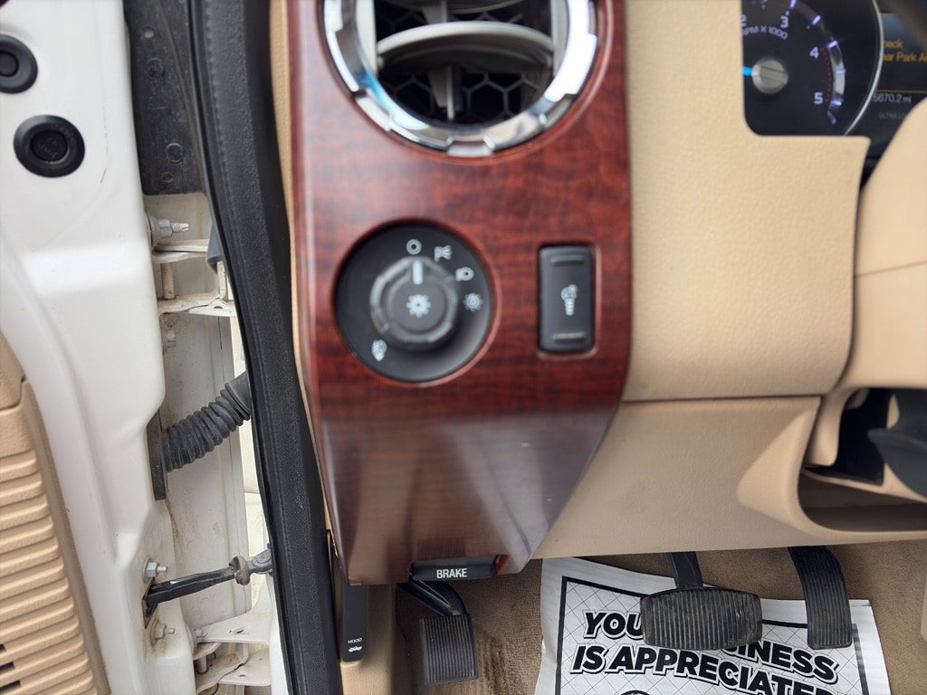 Used 2013 Ford F350 King Ranch w/ King Ranch w/Chrome Pkg AWD/4WD image 13