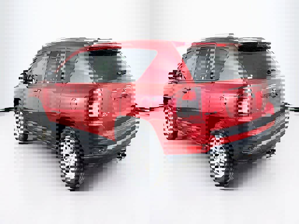 Used 2016 Jeep Compass Sport w/ Power Value Group image 4