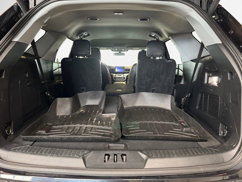 Used 2022 Ford Explorer XLT w/ Equipment Group 202A image 25