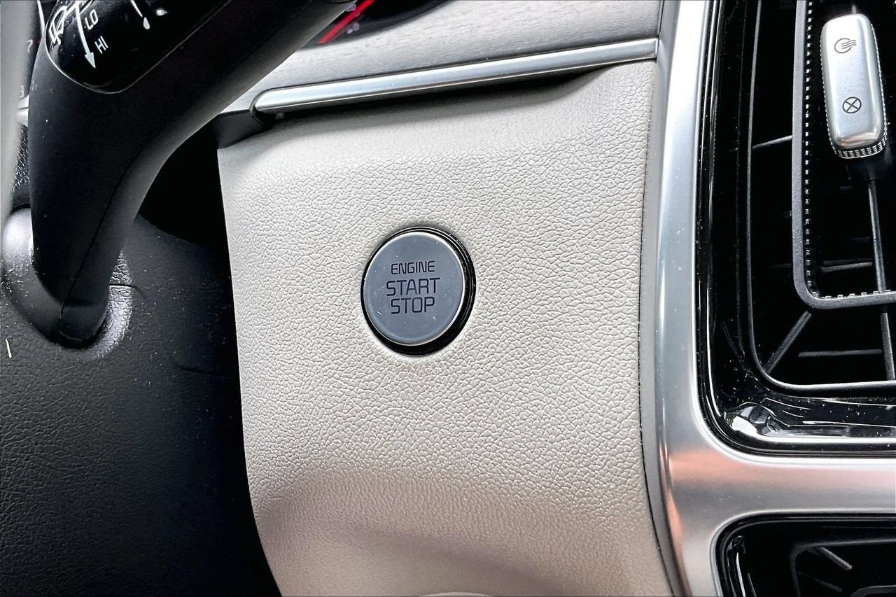 Used 2022 Kia Sorento SX FWD image 28