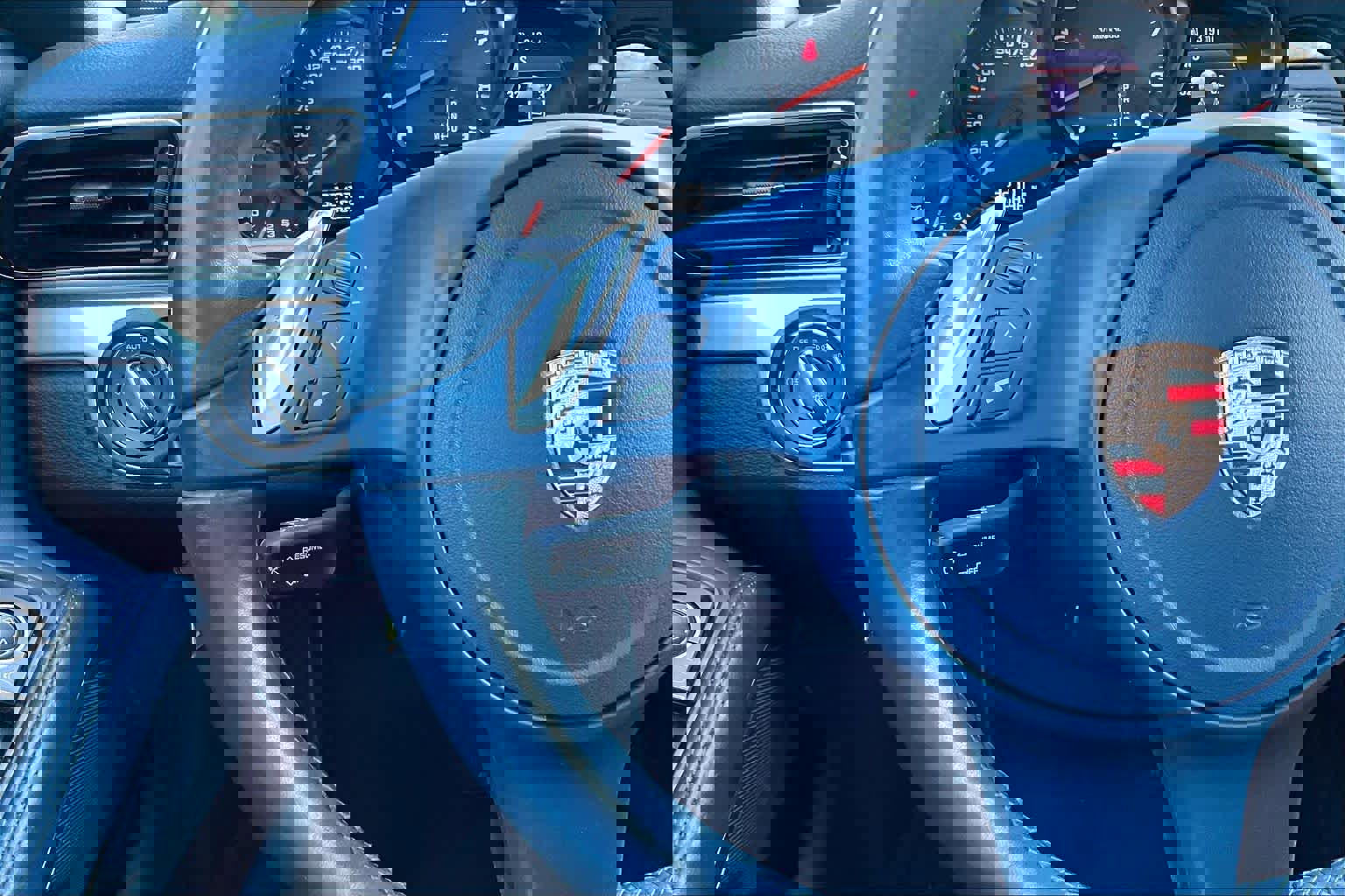 Used 2014 Porsche 911 Carrera 4 image 20