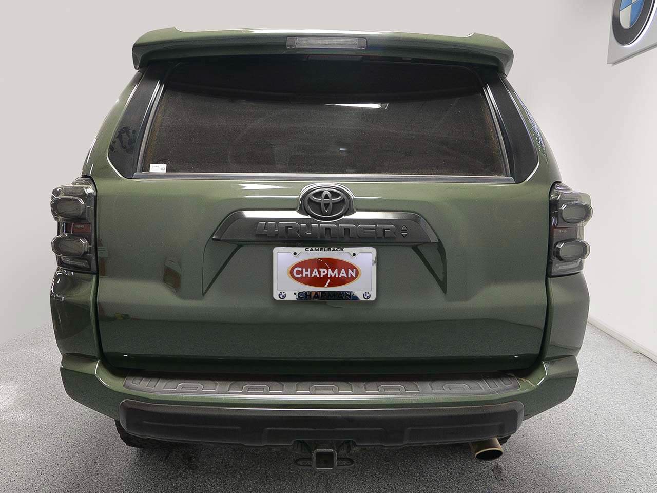 Used 2022 Toyota 4Runner TRD Off-Road Premium w/ Moonroof Package AWD/4WD image 4