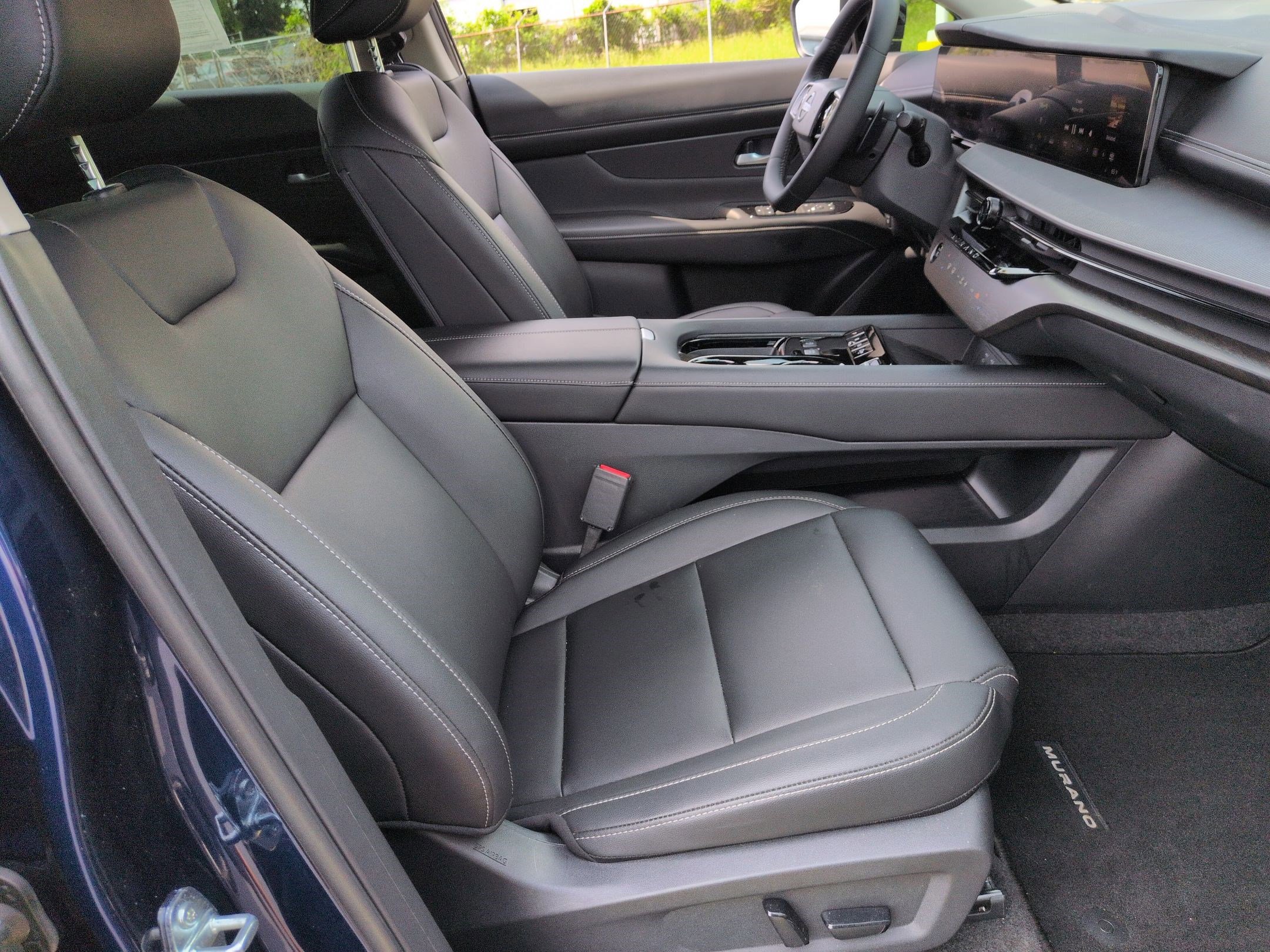 Certified 2025 Nissan Murano SV image 33