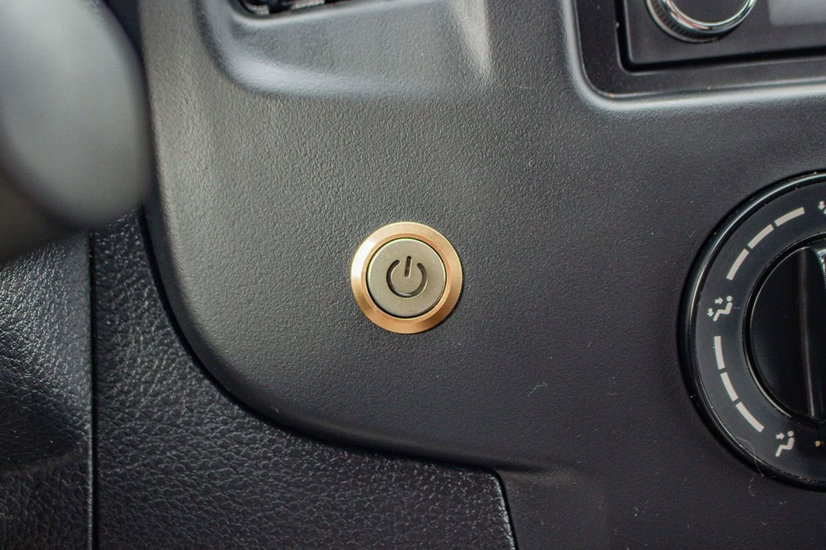Used 2017 Nissan NV200 SV w/ Technology Package FWD image 22