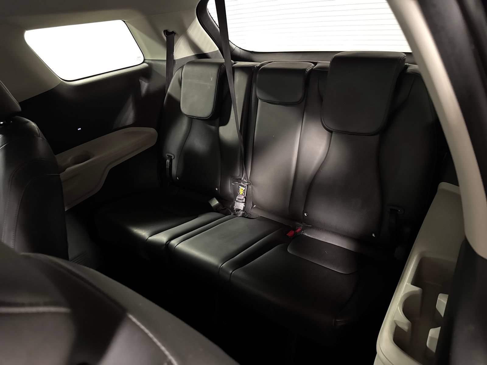 Certified 2022 Kia Carnival LX FWD image 20
