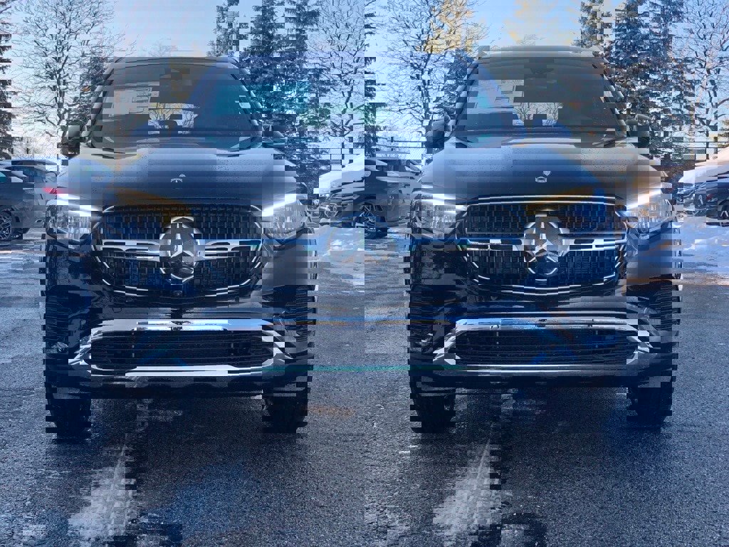 New 2026 Mercedes-Benz GLC 300 4MATIC image 2