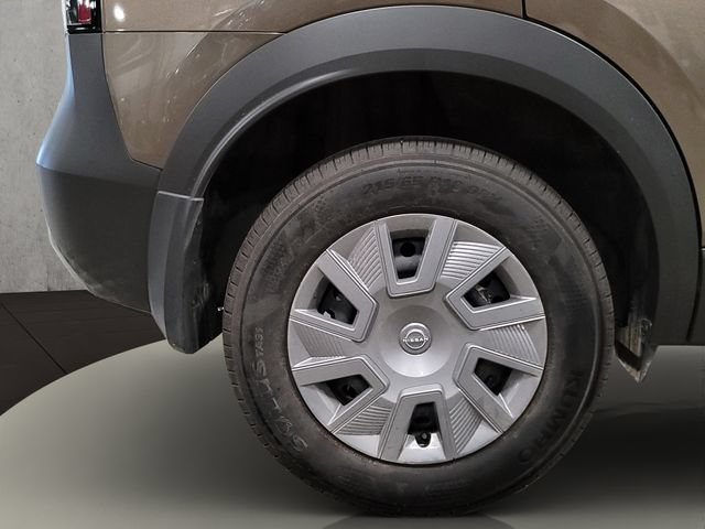 Used 2026 Nissan Kicks S FWD image 26