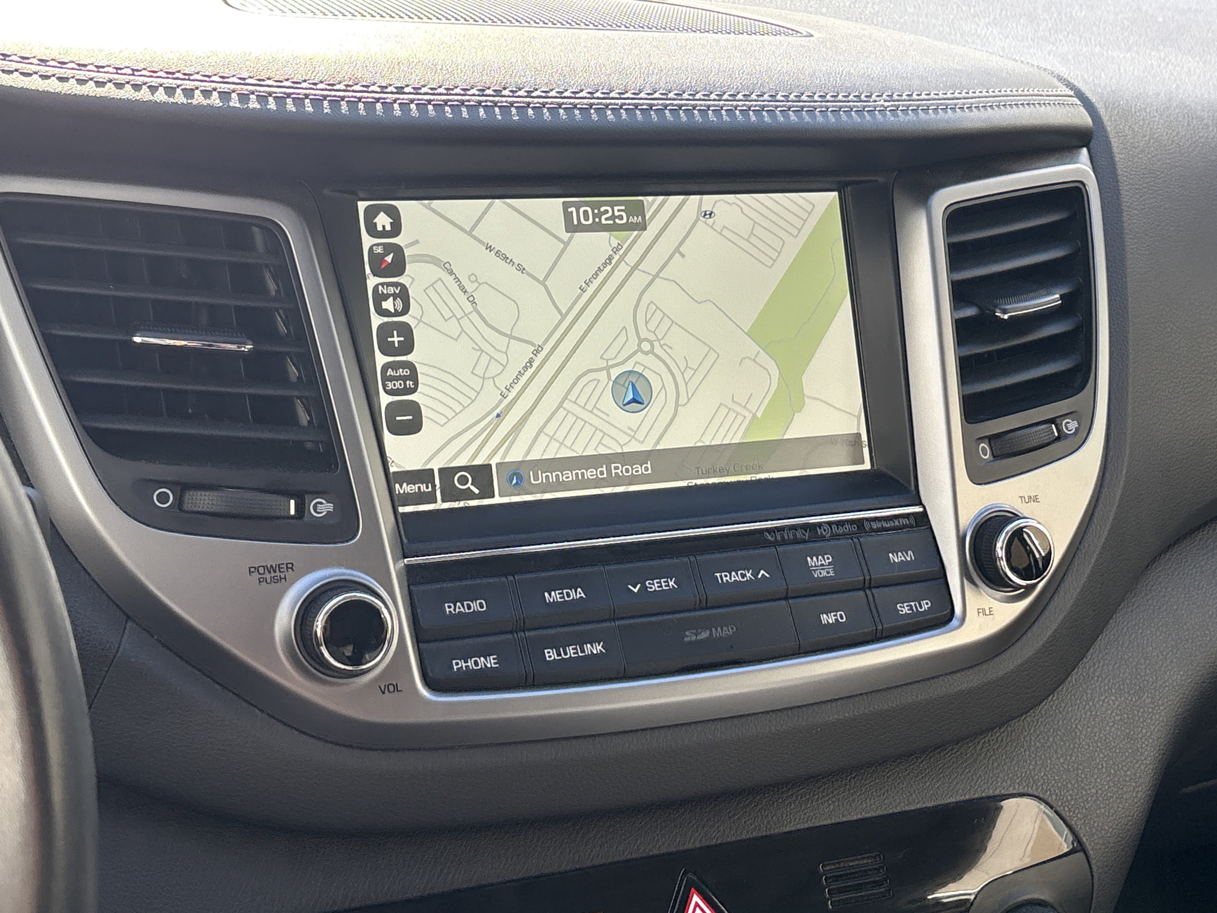 Used 2017 Hyundai Tucson Limited w/ Limited Ultimate Package 03 image 24