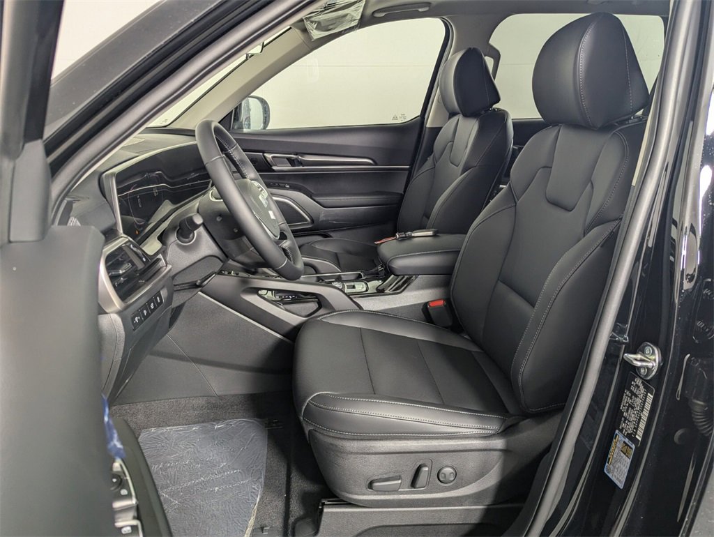 New 2025 Kia Telluride S image 12