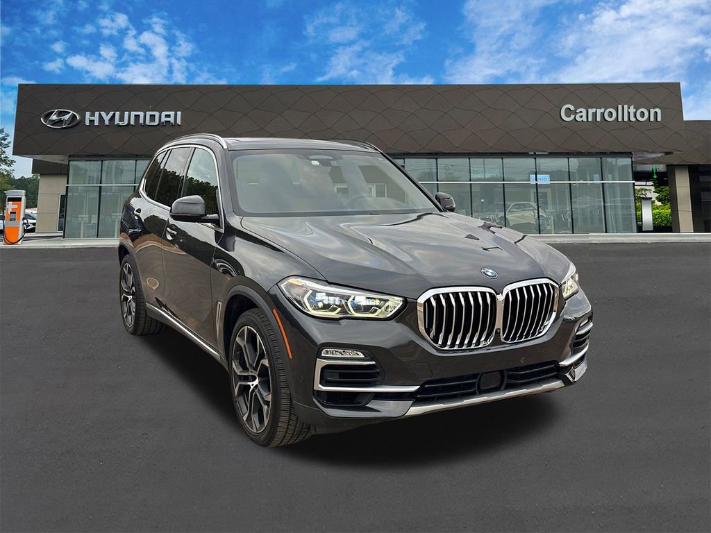 Used 2021 BMW X5 xDrive40i w/ Executive Package image 3