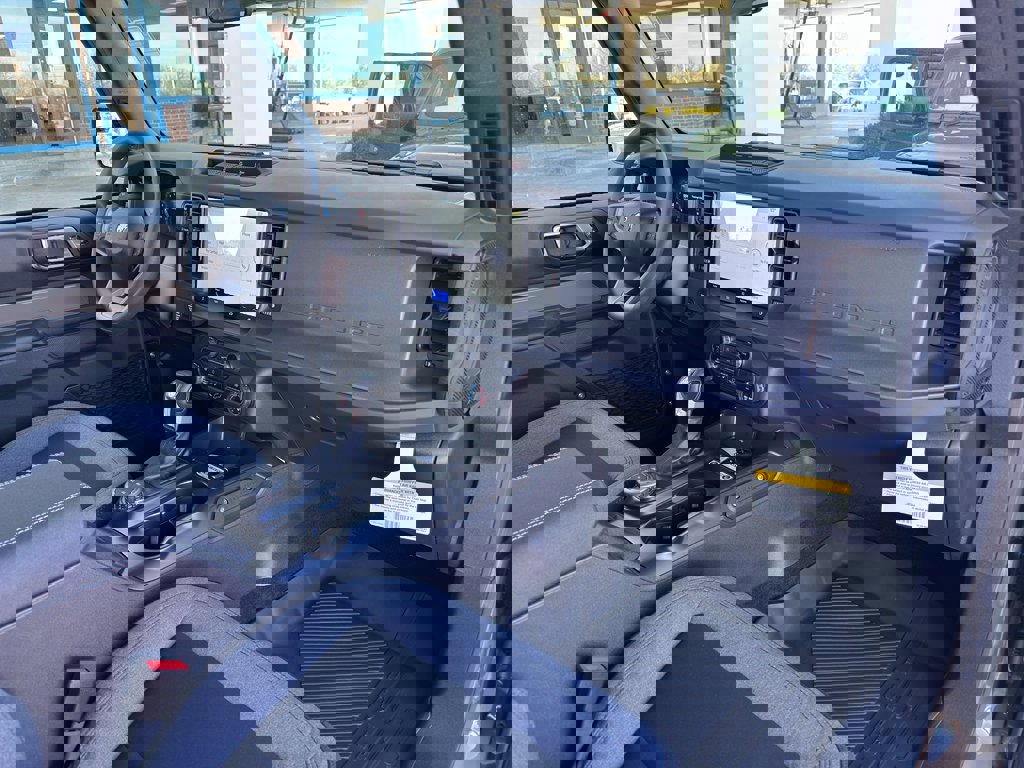 New 2025 Ford Bronco 2-Door w/ Sasquatch Package image 27