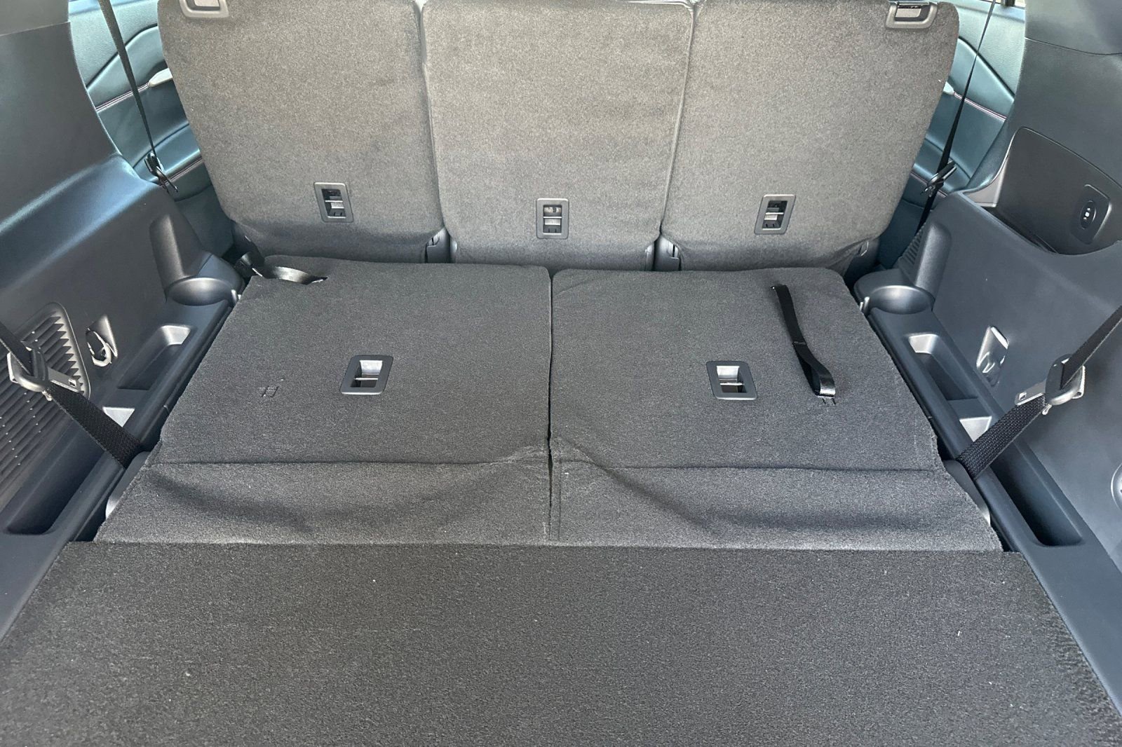 New 2026 Ford Explorer ST-Line RWD image 16