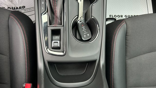 Certified 2022 Chevrolet Equinox RS w/ LPO, Floor Liner Package image 34