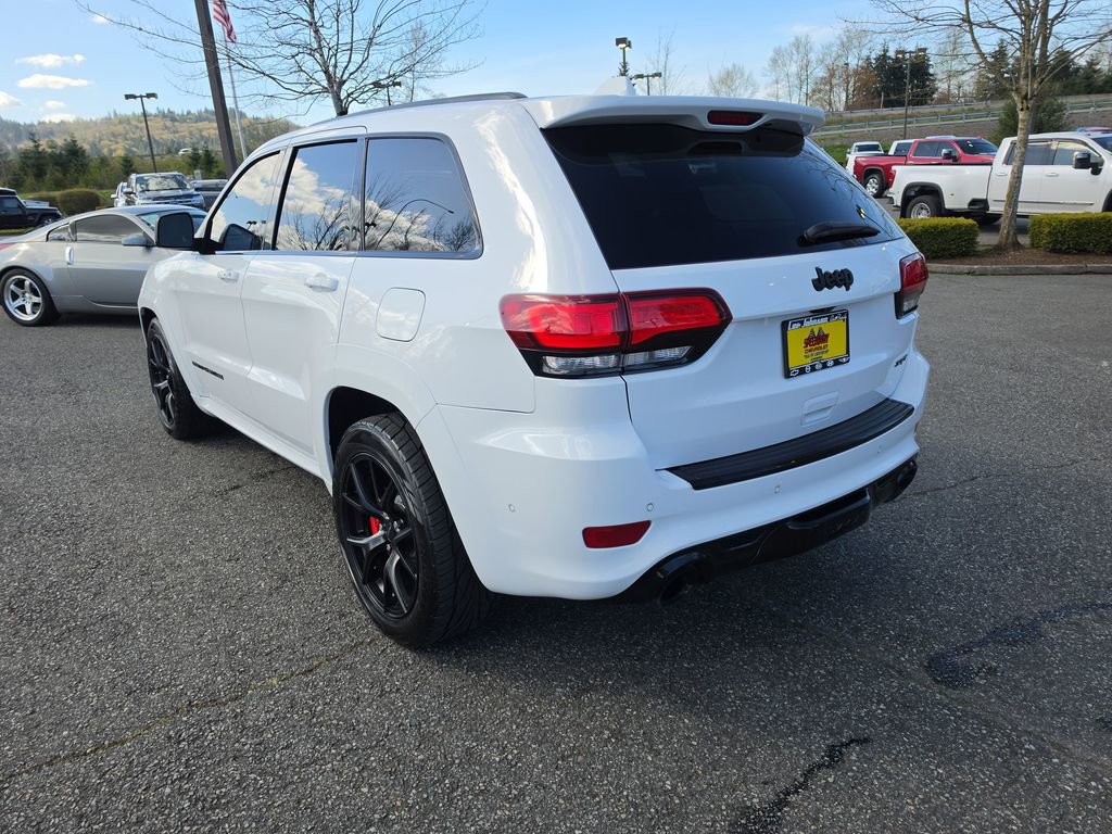 Used 2018 Jeep Grand Cherokee SRT image 4
