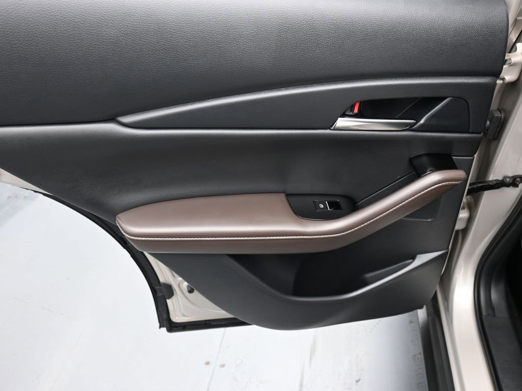 Used 2024 MAZDA CX-30 AWD 2.5 S w/ Premium Package image 11