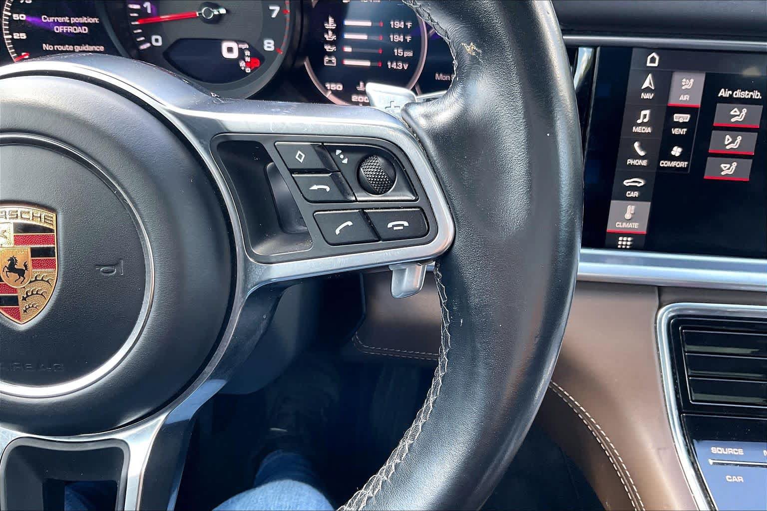 Used 2018 Porsche Panamera 4 AWD/4WD image 23