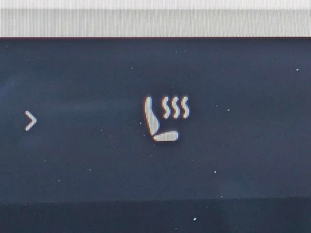 Used 2021 Tesla Model S Plaid image 25