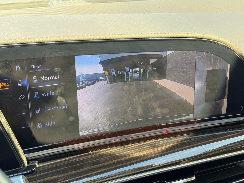 Certified 2023 Cadillac Escalade Premium Luxury AWD/4WD image 27
