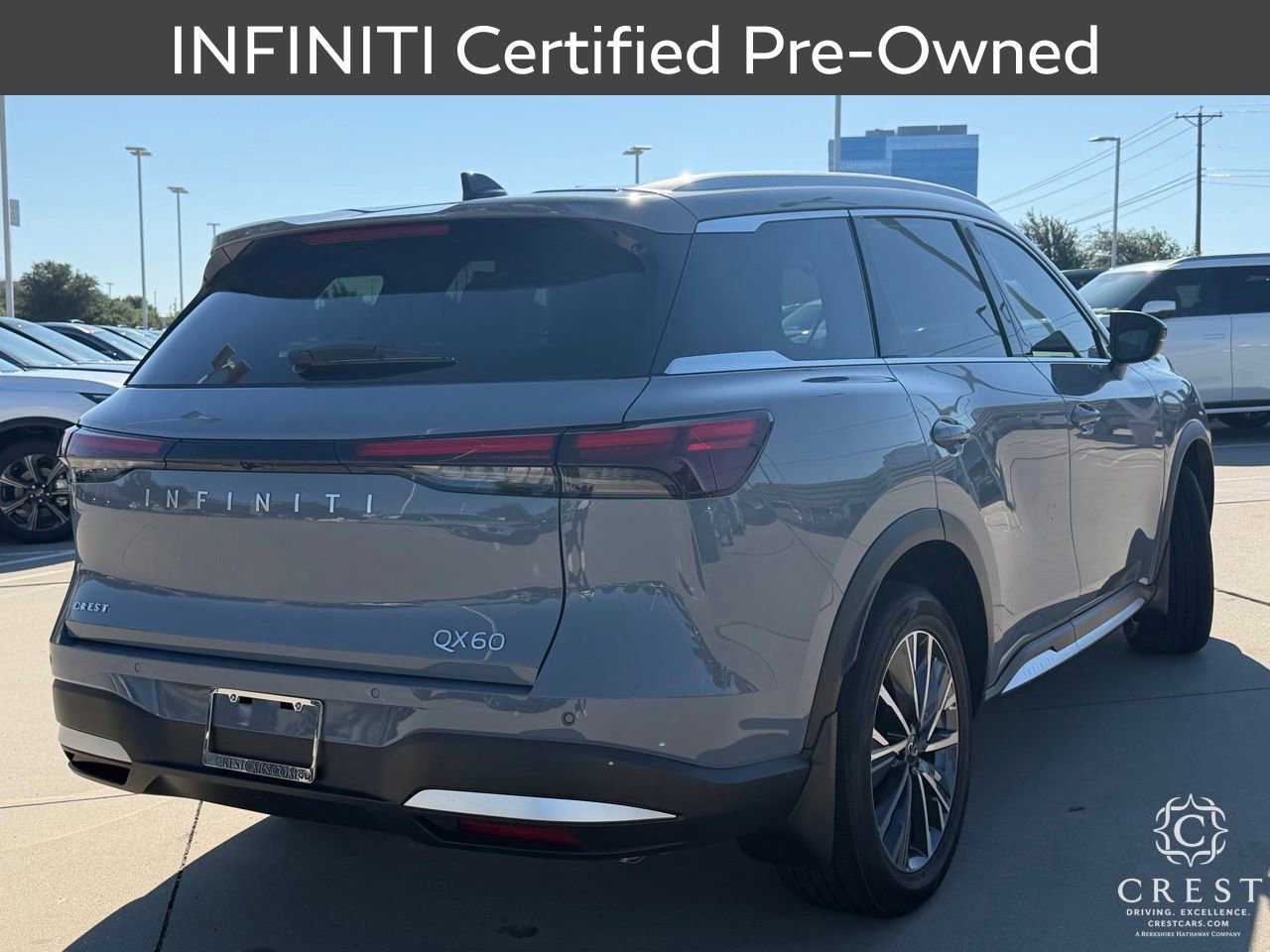 Certified 2026 INFINITI QX60 Luxe w/ Cargo Package FWD image 8