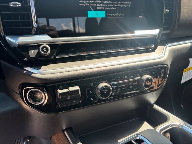 New 2026 Chevrolet Silverado 1500 High Country w/ Technology Package AWD/4WD image 24