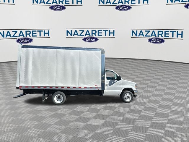 New 2026 Ford E-350 and Econoline 350 Super Duty w/ Driver's Safety Package RWD image 9