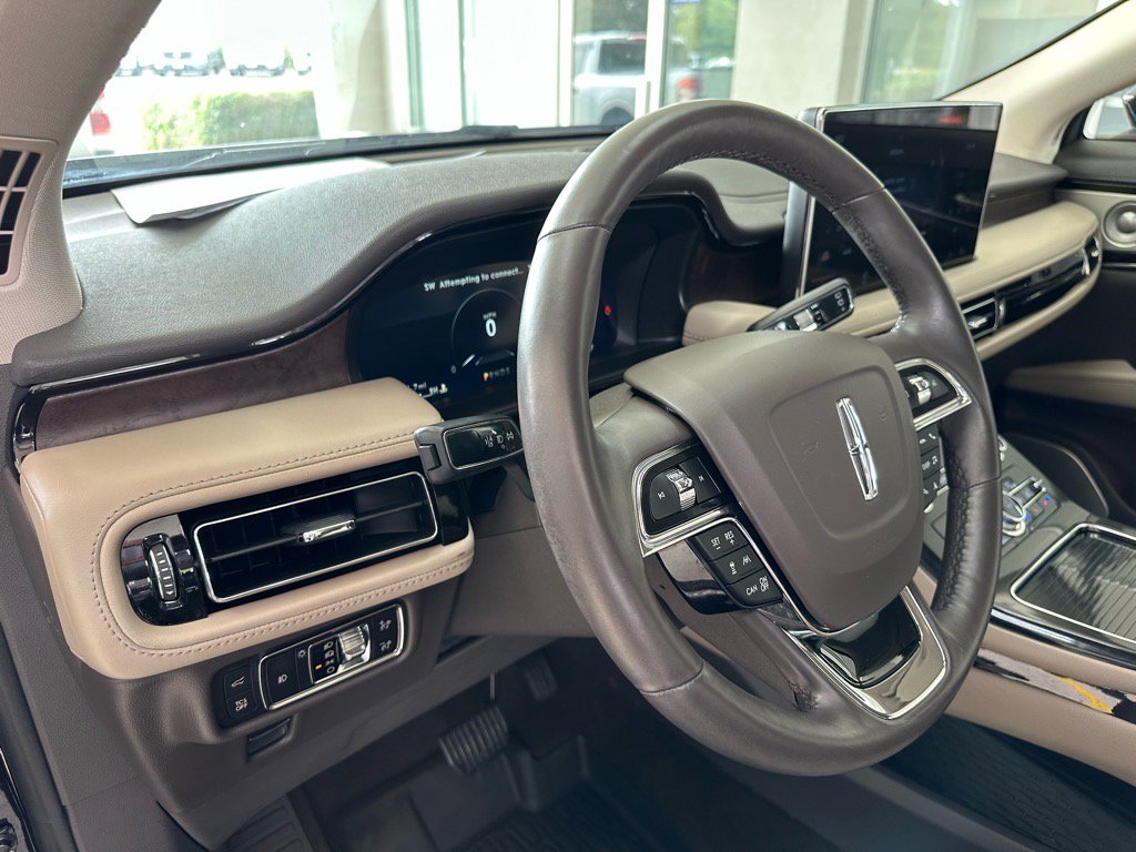 Used 2022 Lincoln Nautilus Reserve w/ Equipment Group 202A image 20