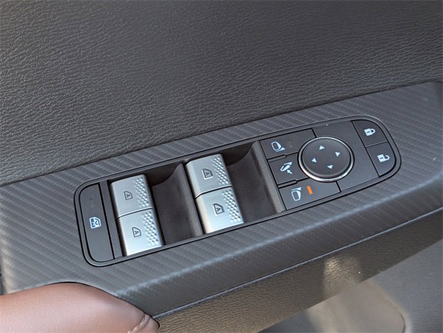 New 2025 Mitsubishi Outlander SEL image 13