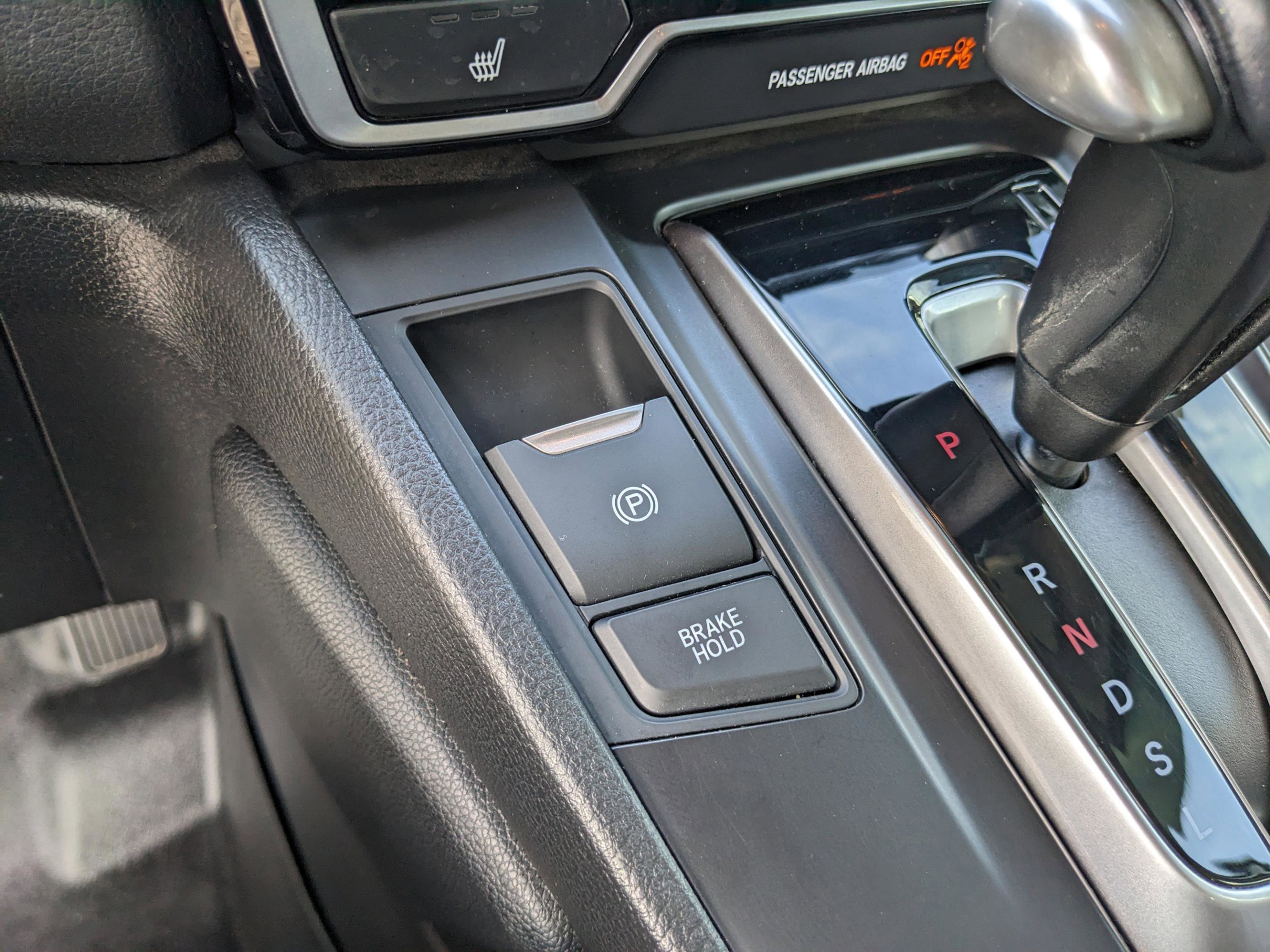 Used 2018 Honda CR-V Touring image 31