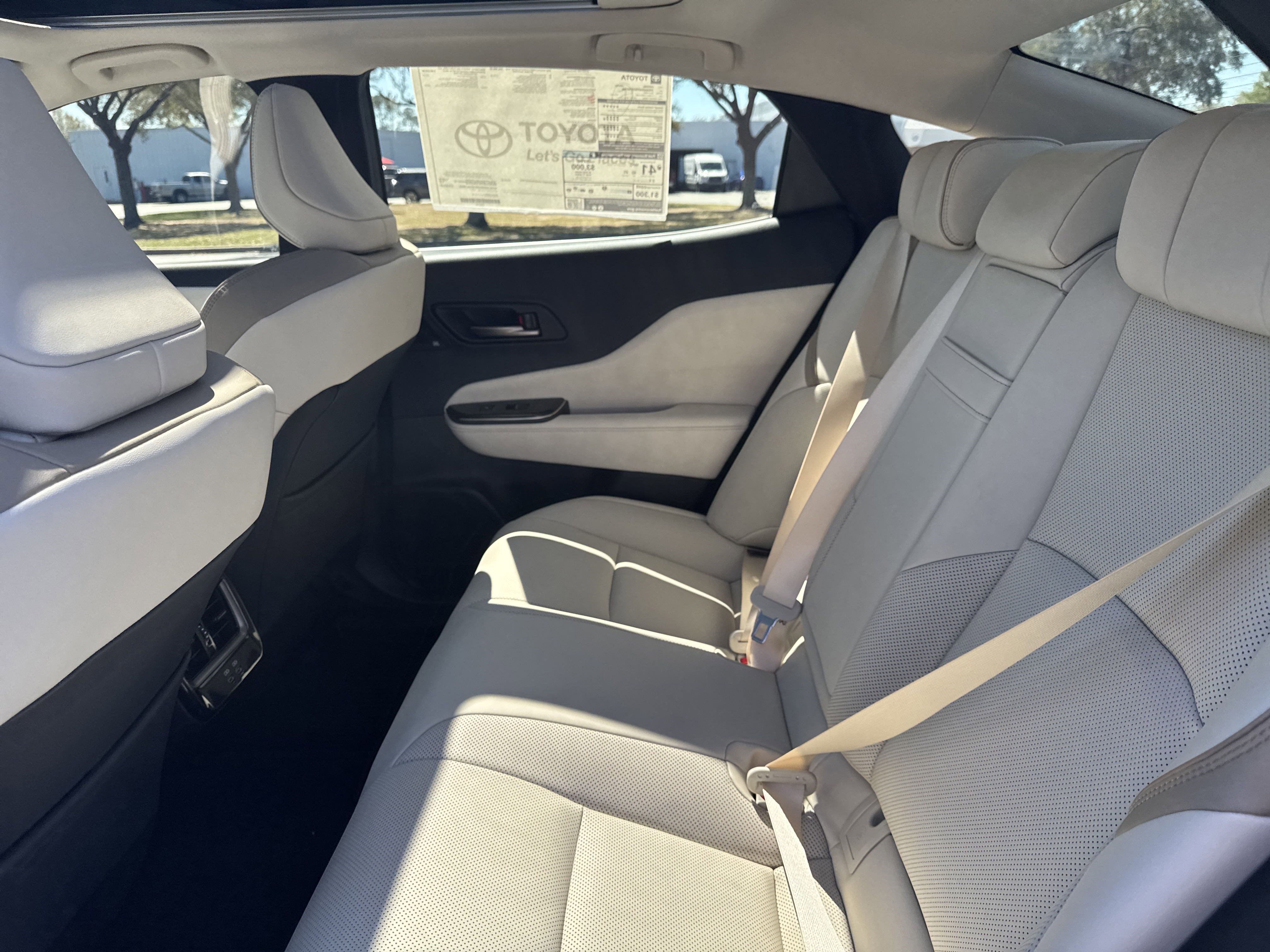 New 2025 Toyota Crown w/ Advanced Technology Package AWD/4WD image 24