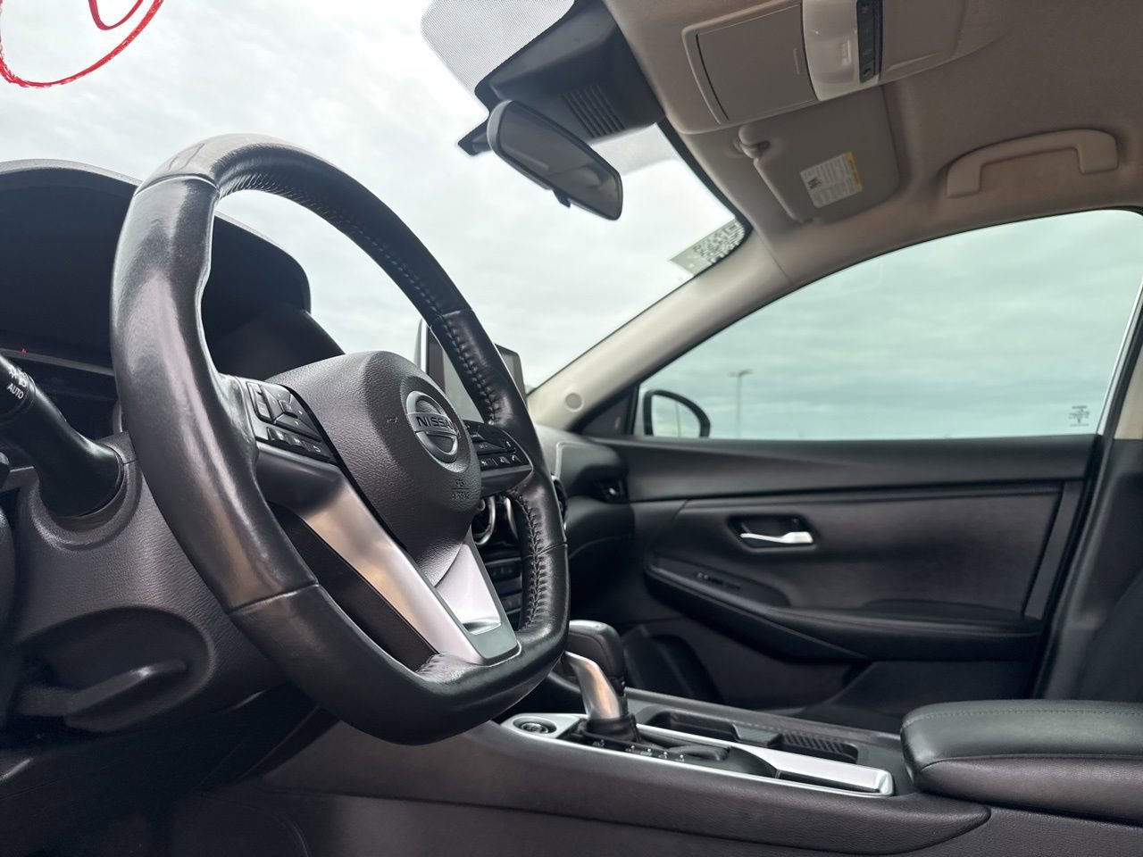 Certified 2022 Nissan Sentra SV w/ All-Weather Package FWD image 34