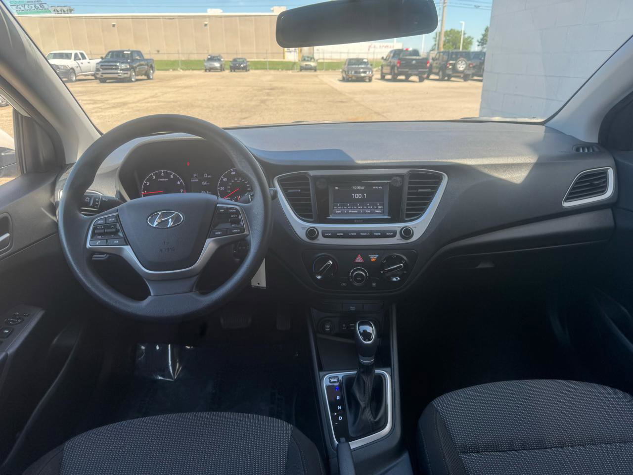 Used 2021 Hyundai Accent SE image 50