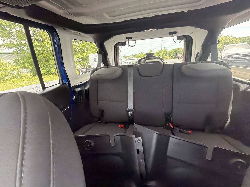 Used 2019 Jeep Wrangler Unlimited Rubicon AWD/4WD image 27