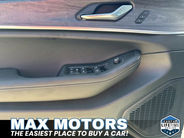 Used 2024 Jeep Grand Cherokee Limited w/ Luxury Tech Group II image 15