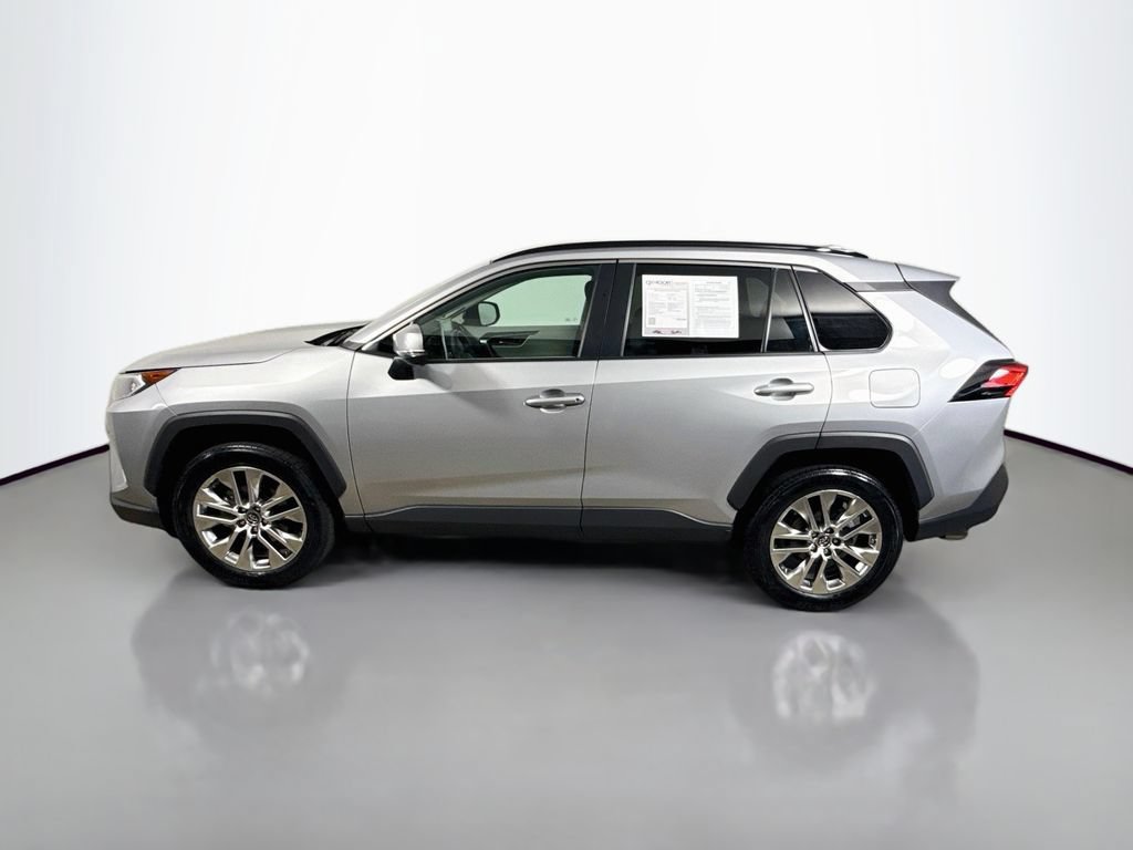 Certified 2019 Toyota RAV4 XLE Premium w/ Advanced Technology Package FWD image 4
