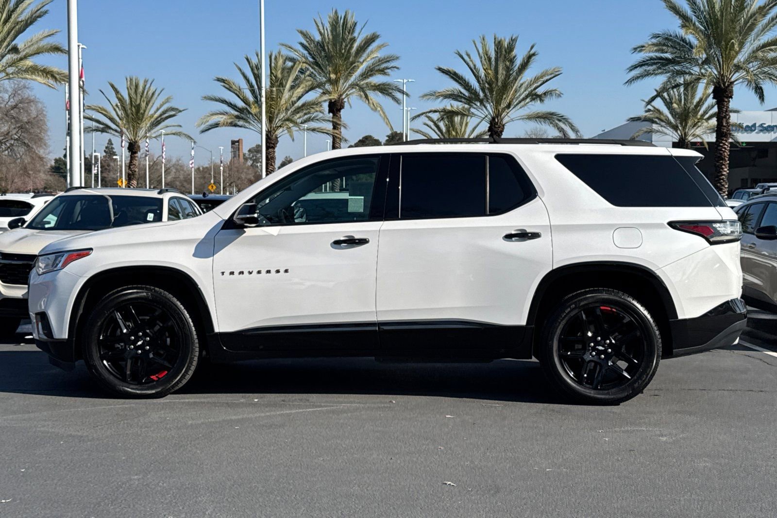 Used 2020 Chevrolet Traverse Premier w/ Redline Edition image 6